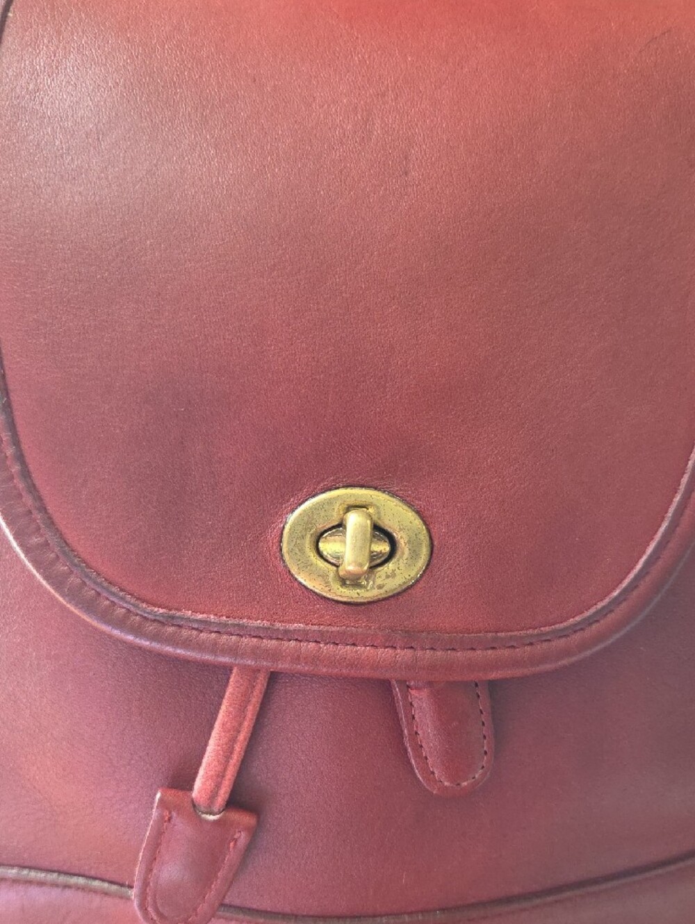 Coach RARE Vintage Glove Tanned Leather Daypack / Backpack - Picture 8 of 16